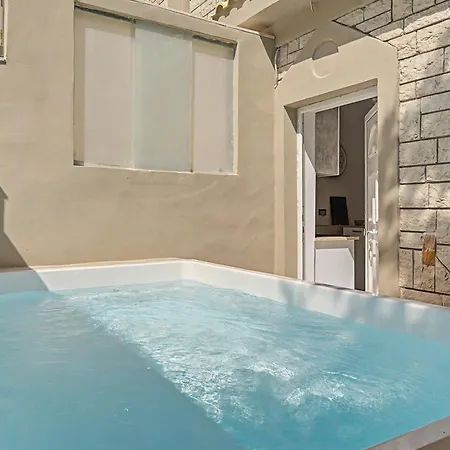 Doliva 6 With Private Pool * آغيوس غوذيوس